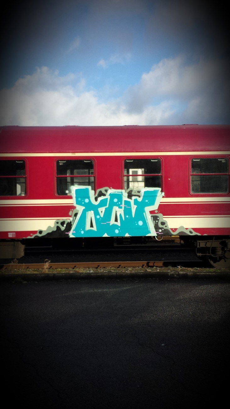 Graffiti Train - Photo by MOLOTOW1 - dcv, DCV, dcvs (2015)