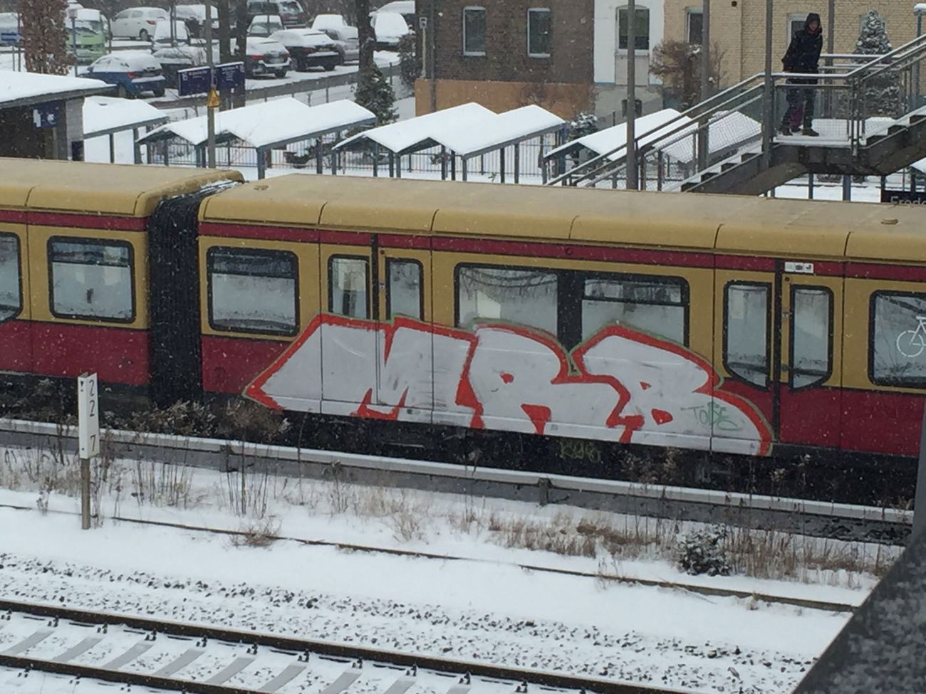 Graffiti Train - Photo by MRB - MRB (2016)