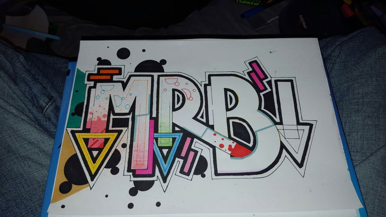 Graffiti Sketch - Photo by MRB - MRB (2016)