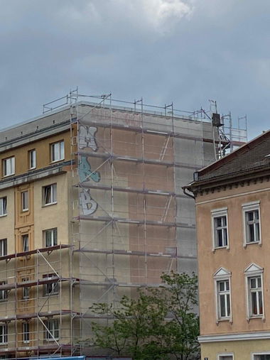 Graffiti Bombing - Photo by MRB - MRB (2020)