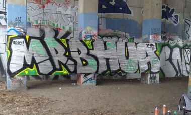 Graffiti Street Art - Photo by MRB - MRB, HUA (2016)