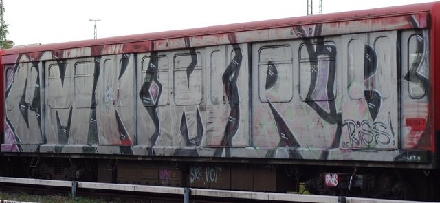 Graffiti Train - Photo by MRB - CMK, MRB