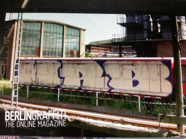 Graffiti Train - Photo by MRB - MRB