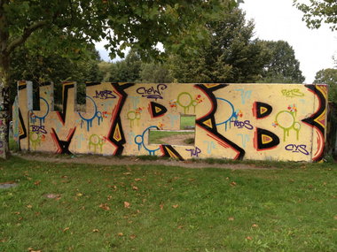 Graffiti Bombing - Photo by MRB - MRB