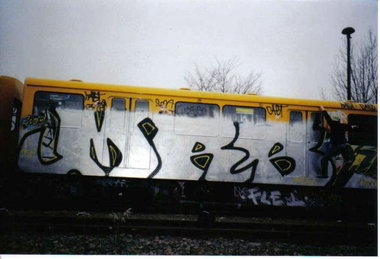 Graffiti Train - Photo by MRB - MRB