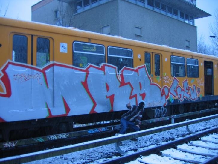 Graffiti Train - Photo by MRB - MRB