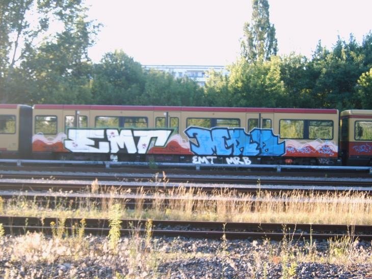 Graffiti Train - Photo by MRB - EMT, MRB