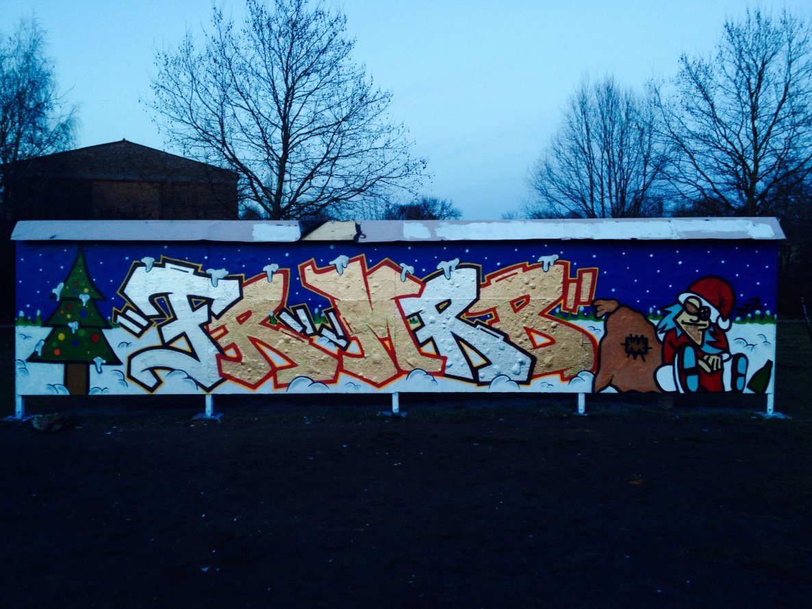 Graffiti Wall - Photo by MRB - FR, MRB