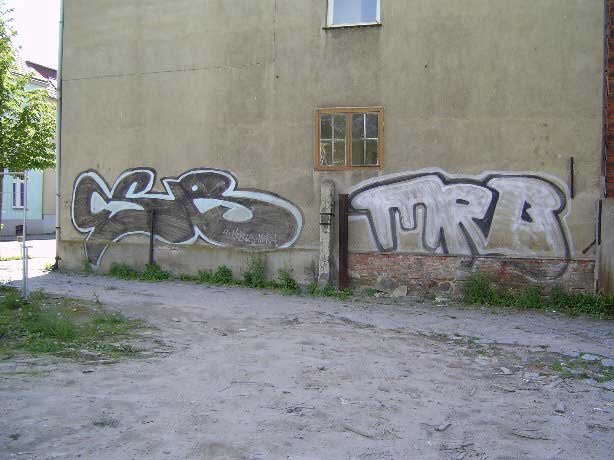 Graffiti Bombing - Photo by MRB - CSR, MRB (2003)