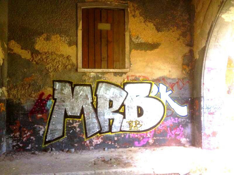 Graffiti Bombing - Photo by MRB - MRB (2014)