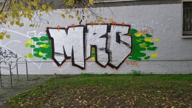 Graffiti Bombing - Photo by MRB - MRB (2014)