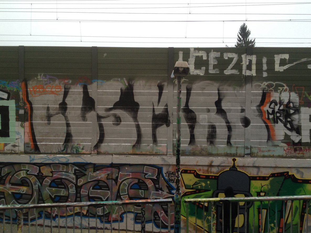 Graffiti Bombing - Photo by MRB - CLS, MRB (2014)