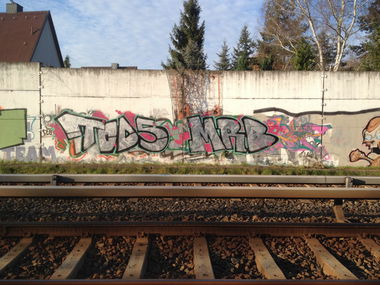 Graffiti Street Art - Photo by MRB - TODS, MRB (2014)