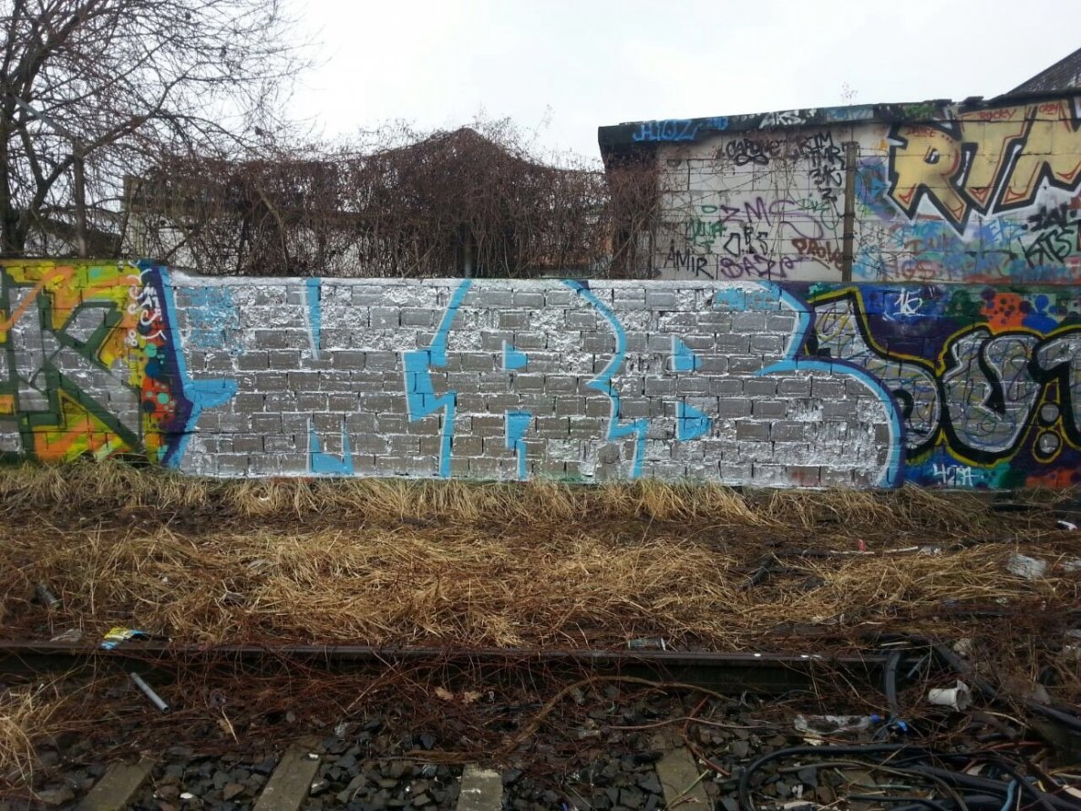 Graffiti Bombing - Photo by MRB - MRB (2015)