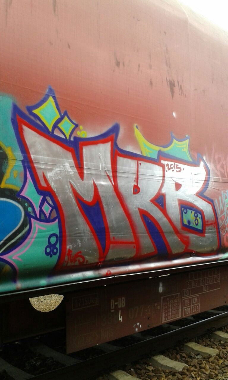 Graffiti Train - Photo by MRB - MRB (2015)