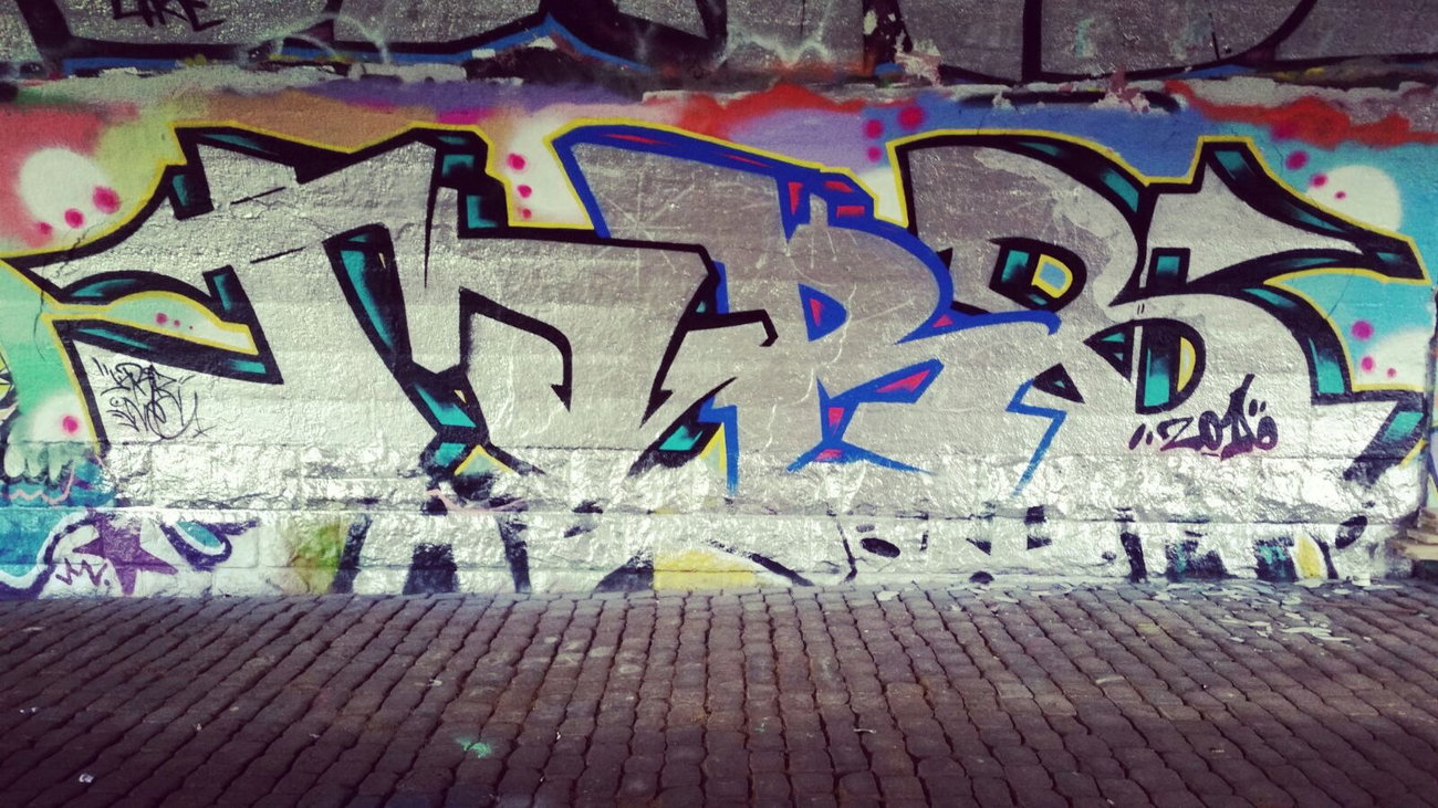 Graffiti Wall - Photo by MRB - MRB (2016)