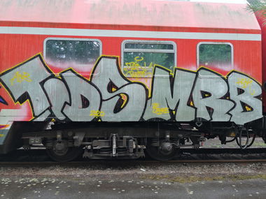 Graffiti Train - Photo by MRB - TODS, MRB (2020)
