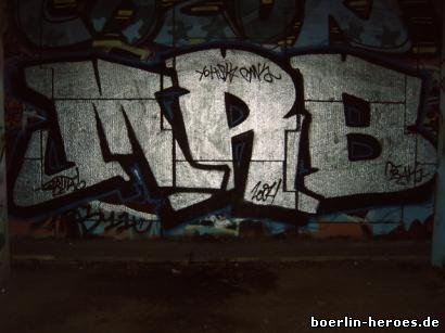 Graffiti Bombing - Photo by MRB - MRB (2004)