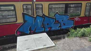 Graffiti Train - Photo by MRB - MRB (2016)