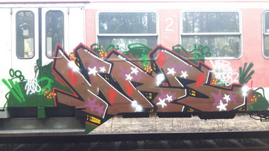 Graffiti Train - Photo by MRB - MRB (2018)