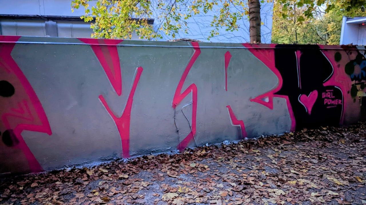 Graffiti Street Art - Photo by MRB - MRB (2022)