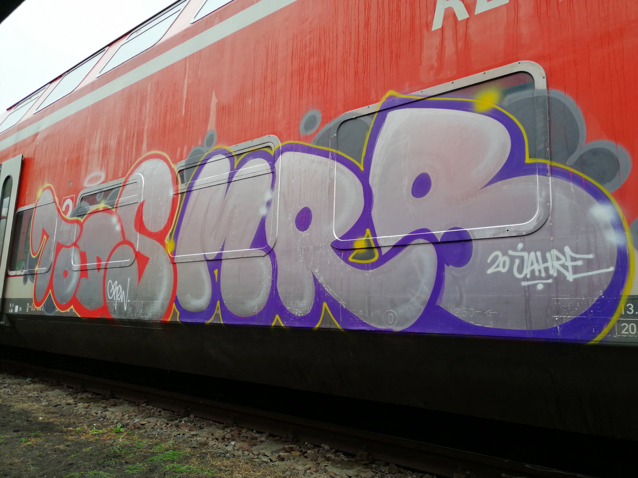 Graffiti Train - Photo by MRB - TODS, MRB (2020)