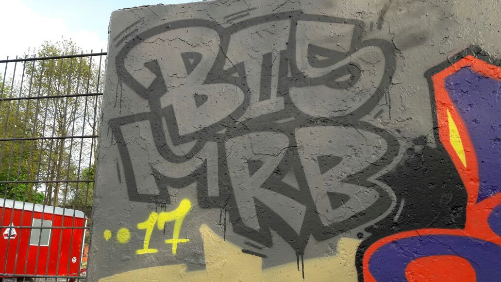 Graffiti Wall - Photo by MRB - B2S, MRB (2017)