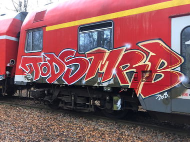 Graffiti Train - Photo by MRB - MRB, TODS (2018)