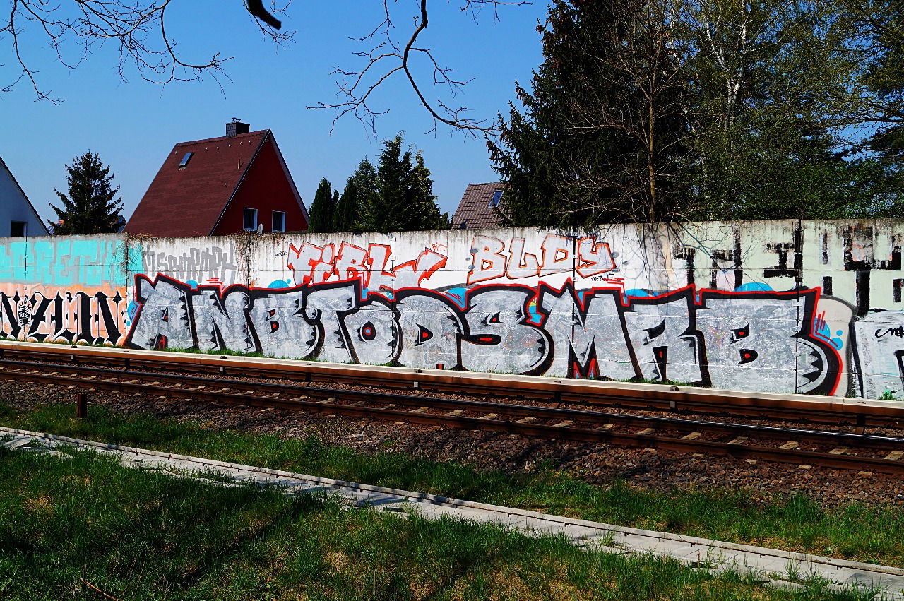 Graffiti Street Art - Photo by MRB - ANB, TODS, MRB (2018)