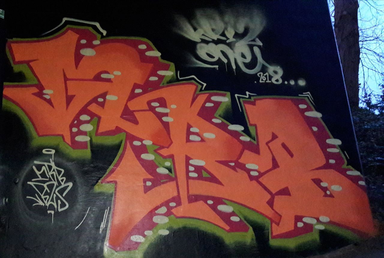 Graffiti Wall - Photo by MRB - MRB (2018)