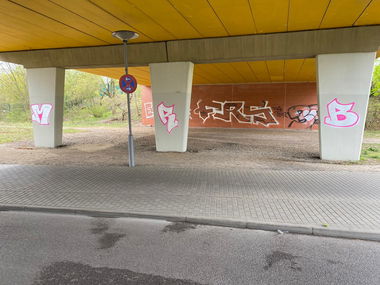 Graffiti Street Art - Photo by MRB - MRB (2020)