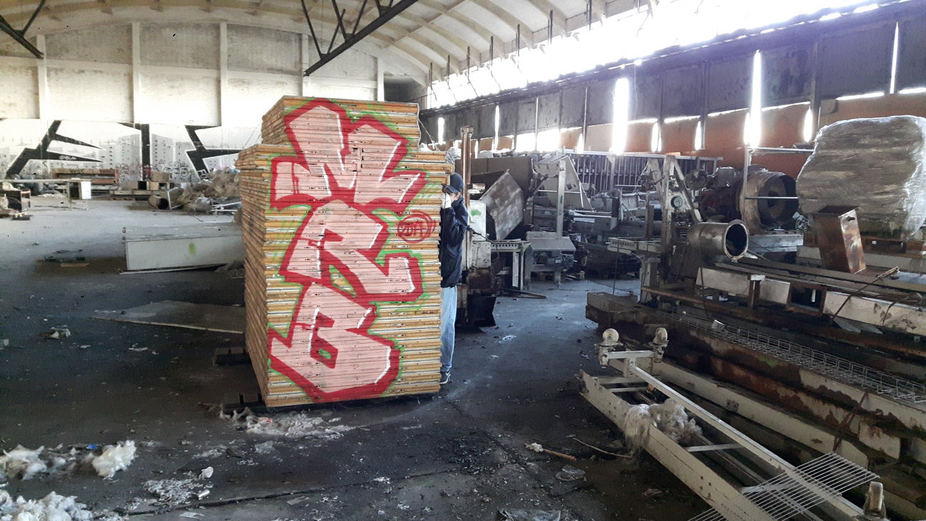 Graffiti Wall - Photo by MRB - MRB (2017)