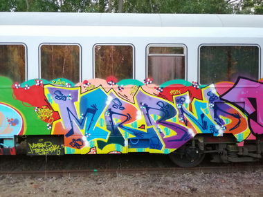 Graffiti Train - Photo by MRB - MRB, BND (2019)