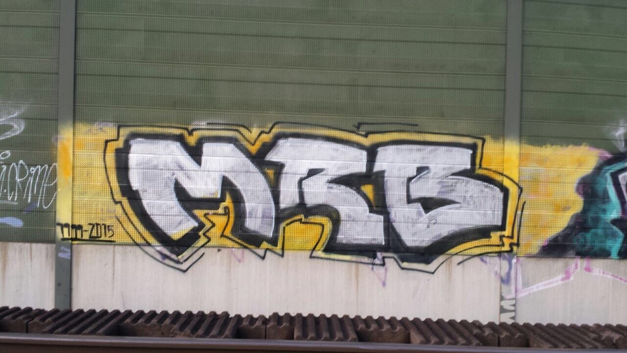 Graffiti Bombing - Photo by MRB - MRB (2015)