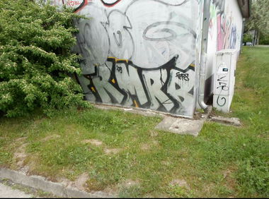 Graffiti Bombing - Photo by MRB - FR, MRB
