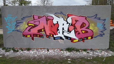 Graffiti Wall - Photo by MRB - MRB (2017)
