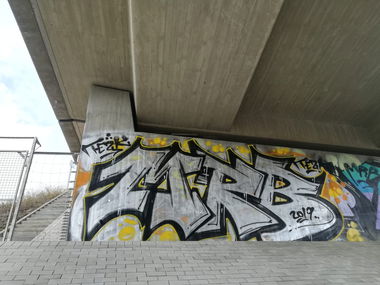 Graffiti Bombing - Photo by MRB - MRB (2019)