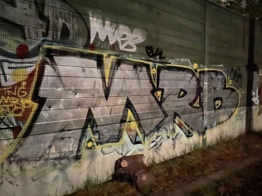 Graffiti Wall - Photo by MRB - MRB (2018)