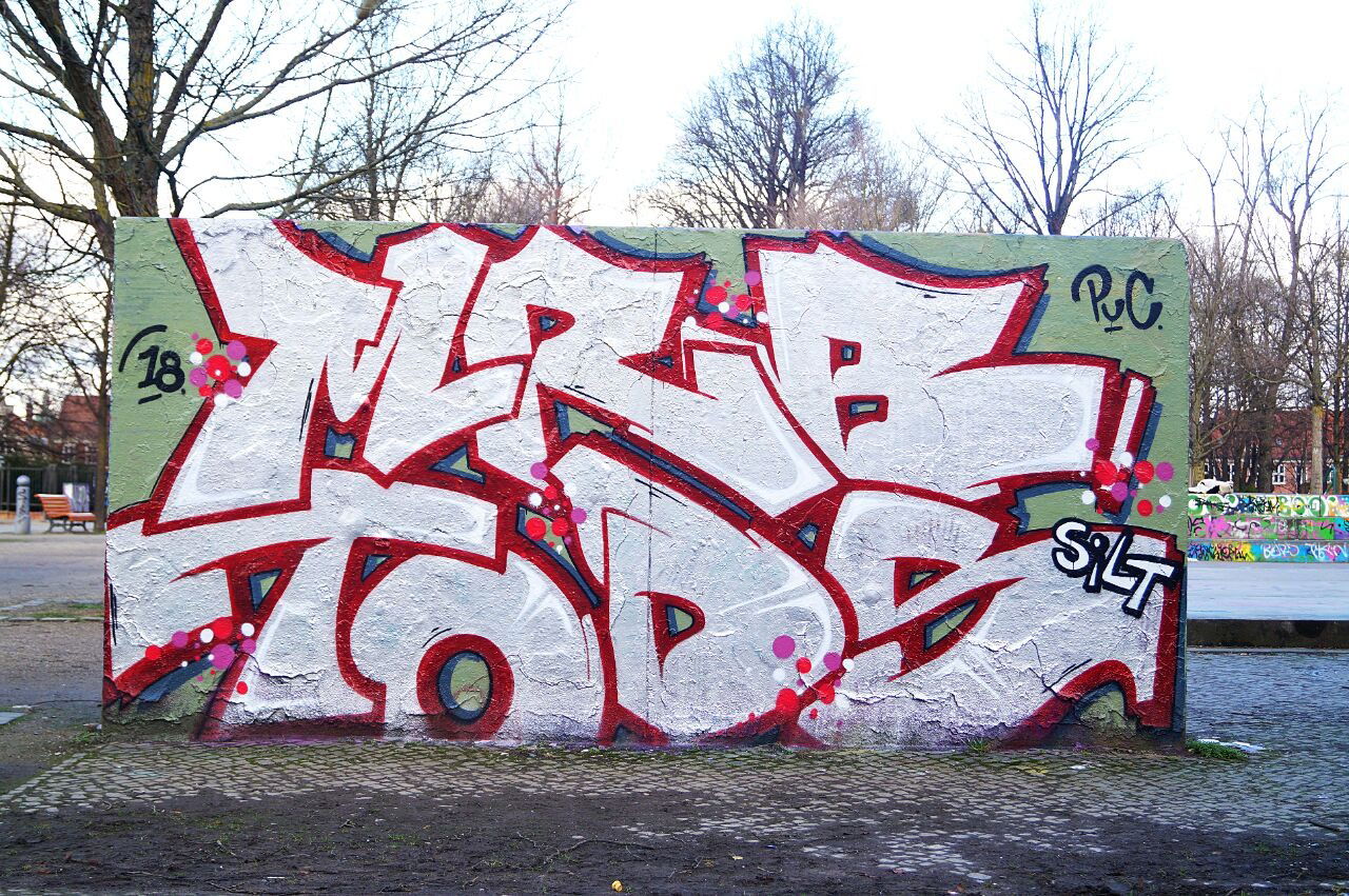 Graffiti Street Art - Photo by MRB - MRB, TODS (2018)