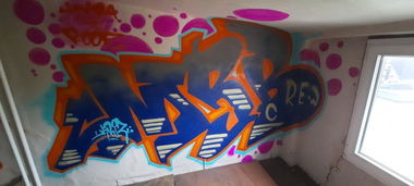 Graffiti Wall - Photo by MRB - MRB