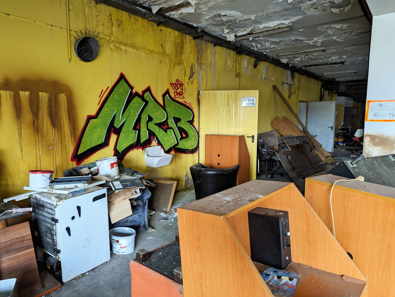 Graffiti Artwork - Photo by MRB - MRB (2023)