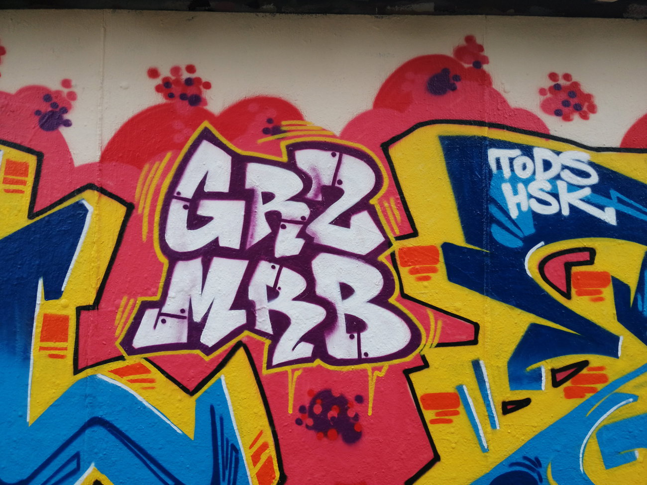 Graffiti Wall - Photo by MRB - GRZ, MRB (2019)