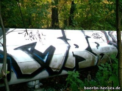 Graffiti Bombing - Photo by MRB - MRB