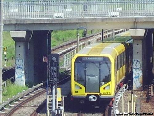 Graffiti Street Art - Photo by MRB - MRB, UHV