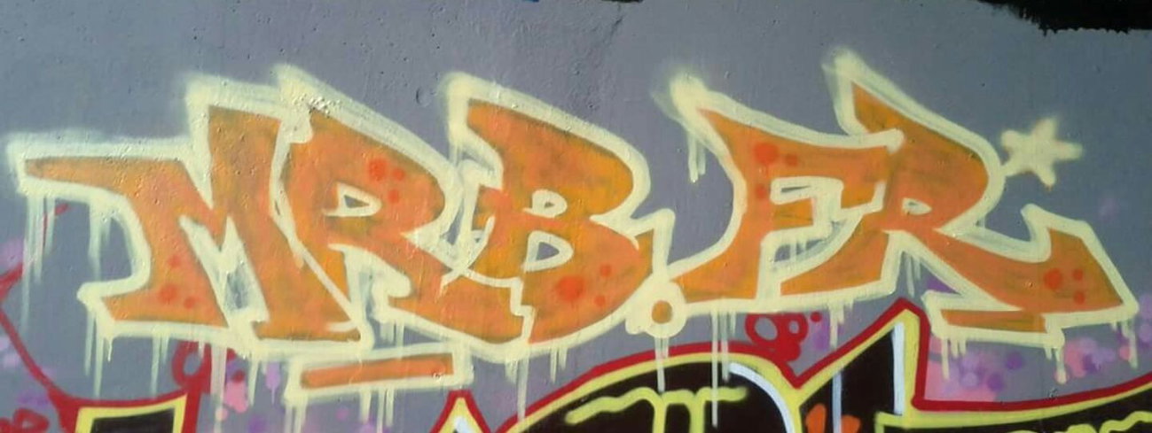 Graffiti Wall - Photo by MRB - MRB, FR