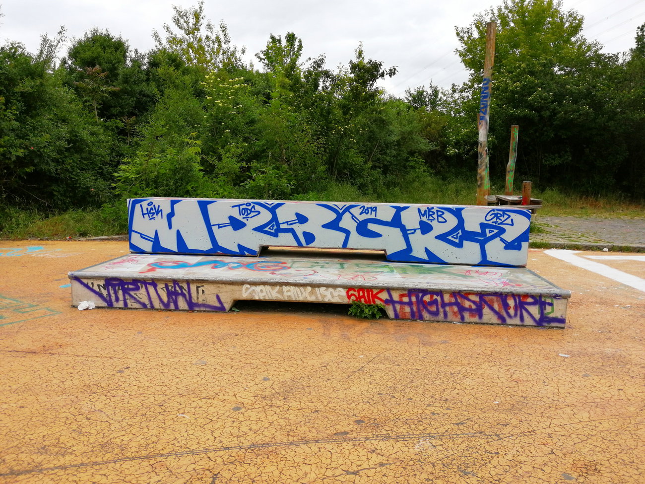 Graffiti Street Art - Photo by MRB - MRB, GRZ (2019)