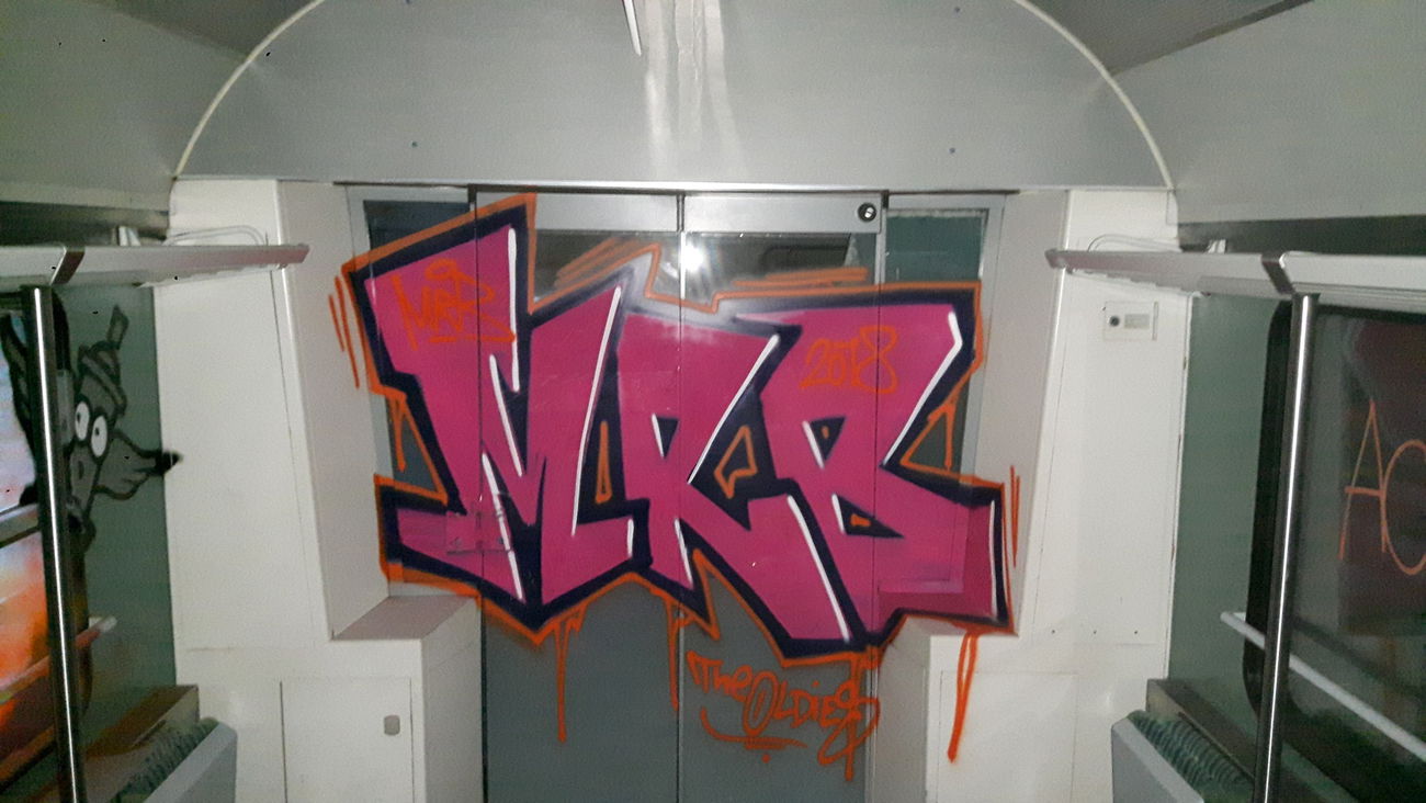 Graffiti Train - Photo by MRB - MRB (2018)