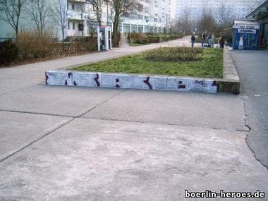 Graffiti Street Art - Photo by MRB - MRB