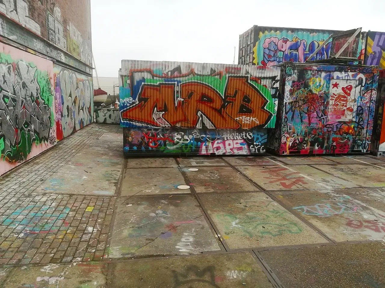 Graffiti Bombing - Photo by MRB - MRB (2022)