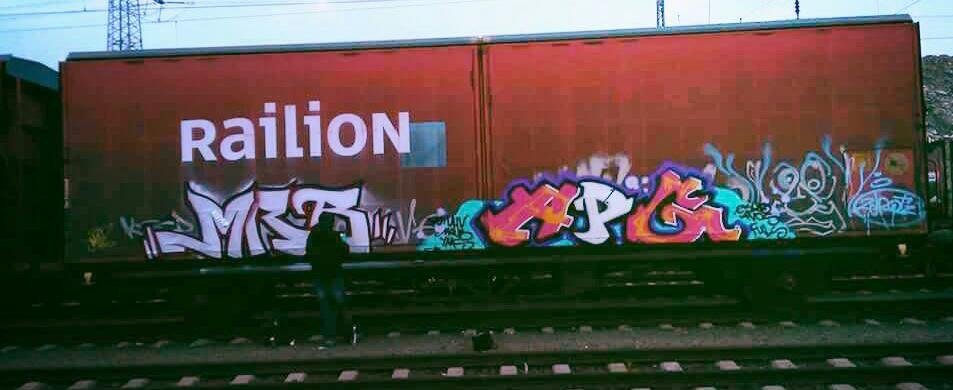Graffiti Train - Photo by MRB - MRB, APG